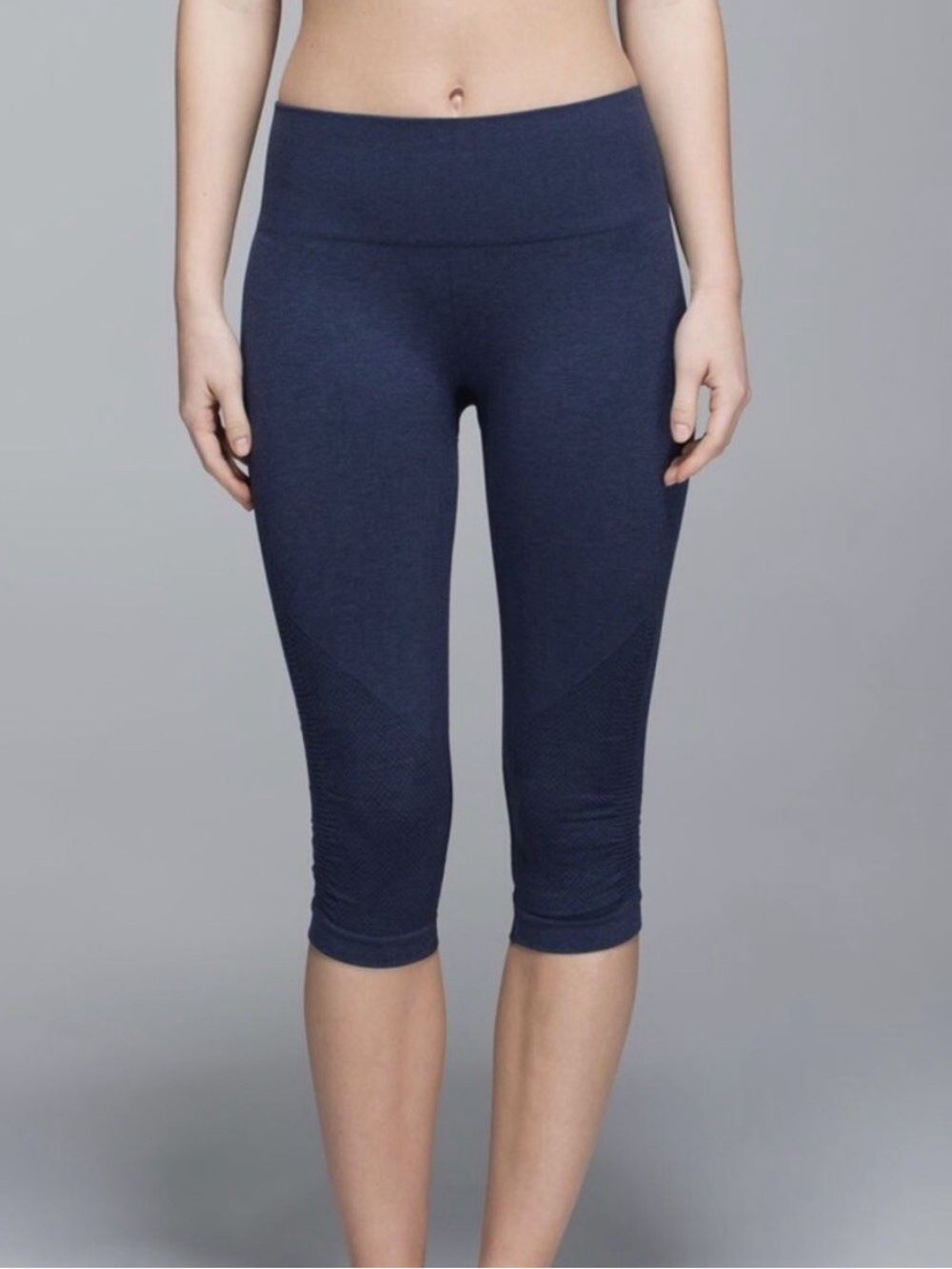 Lululemon “In The Flow” Capri Leggings (Navy)